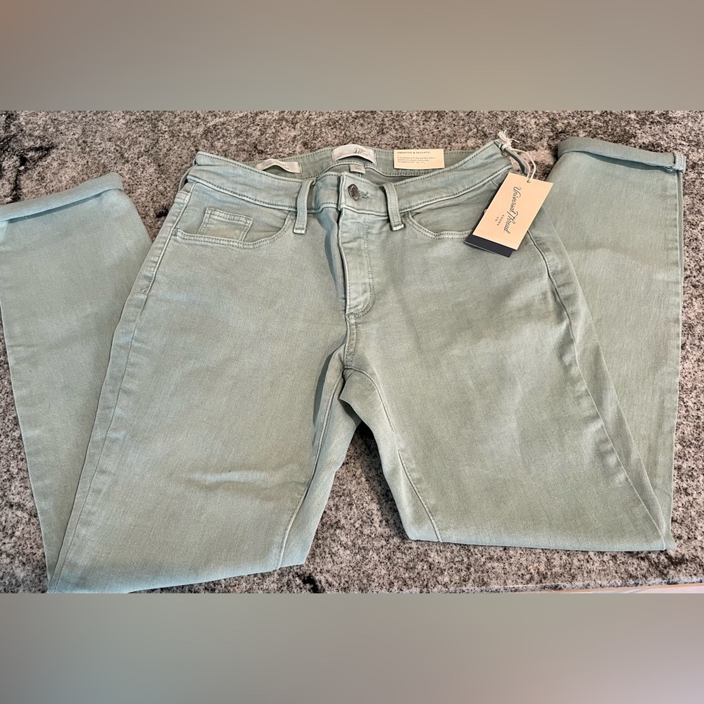 Universal Thread green skinny jeans, size 4